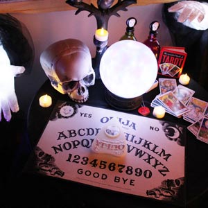 office halloween decorations