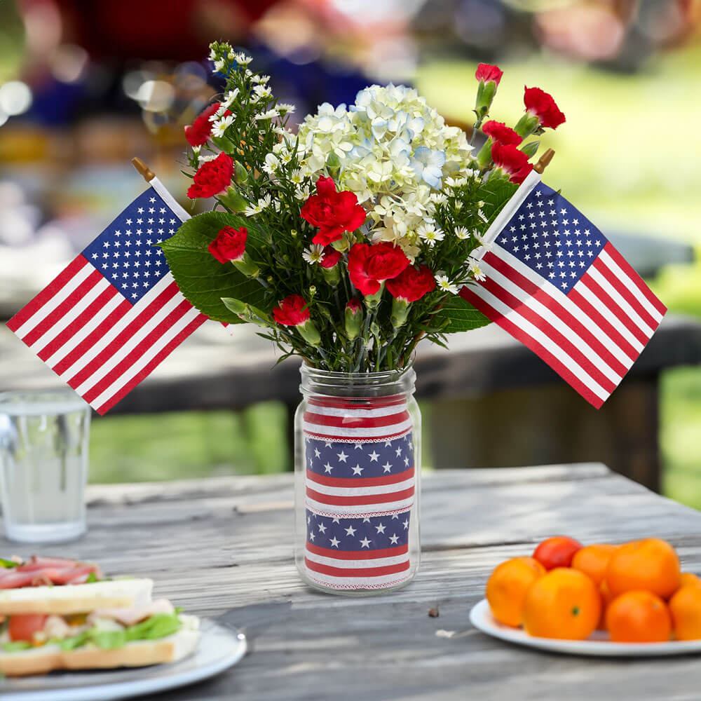DIY Fourth of July Centerpieces