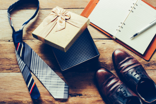 How to Package the Perfect Gift for Dad This Father's Day