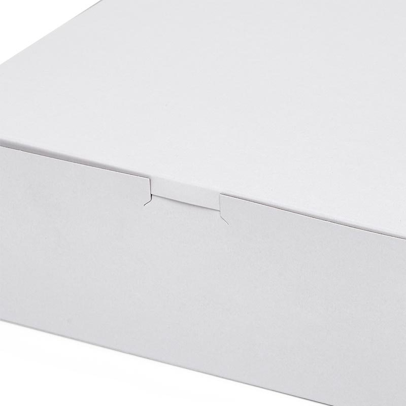 White Cake & Bakery Boxes
